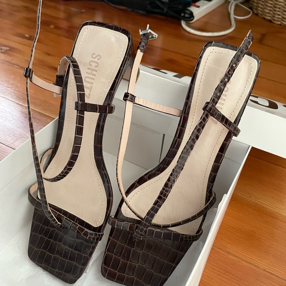 [NWOB] SCHUTZ - Kagenia Sandal